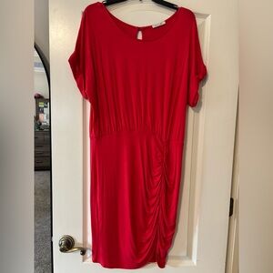 Beacon Red Short Sleeve Midi Dress with Side Ruching